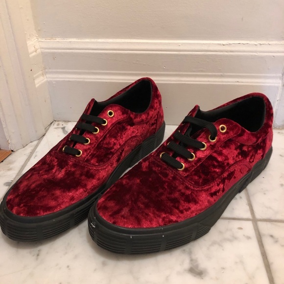 Zara Other - ZARA RED VELVET MEN SNEAKER